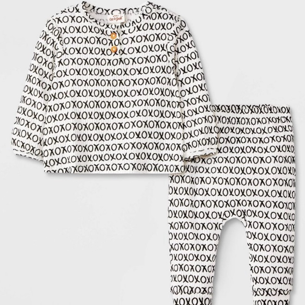 Kids Pajamas with XO Pattern - Black and White